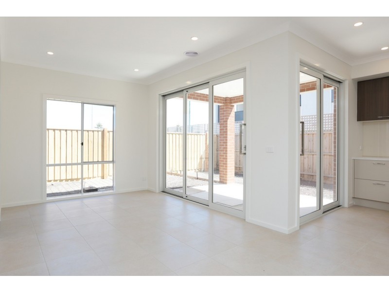 6 Slipway Road, Werribee South VIC 3030