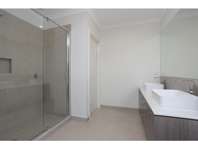 6 Slipway Road, Werribee South VIC 3030
