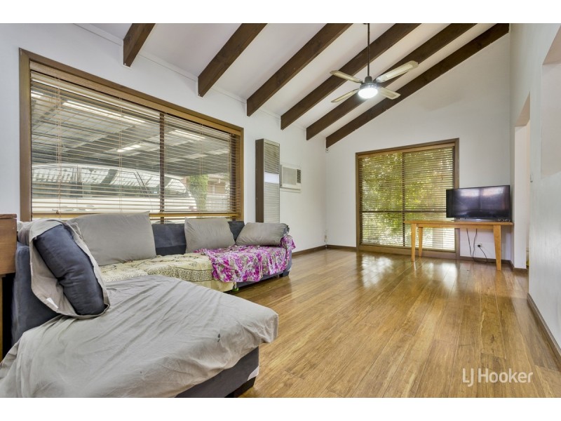 14 Kingfisher Court, Werribee VIC 3030