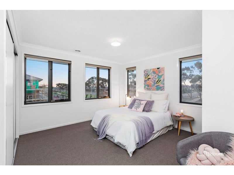 38 Bowling Avenue, Point Cook VIC 3030