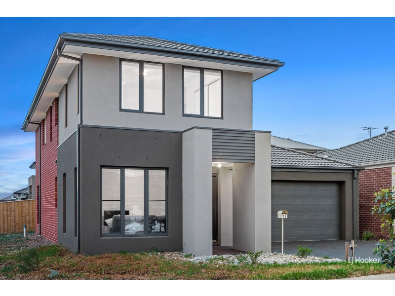 38 Bowling Avenue, Point Cook VIC 3030