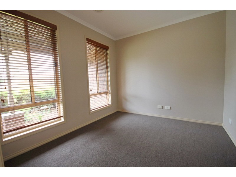 36 Willowgreen Way, Point Cook VIC 3030