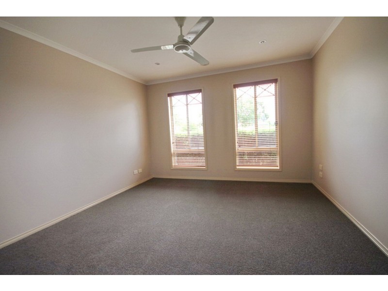 36 Willowgreen Way, Point Cook VIC 3030