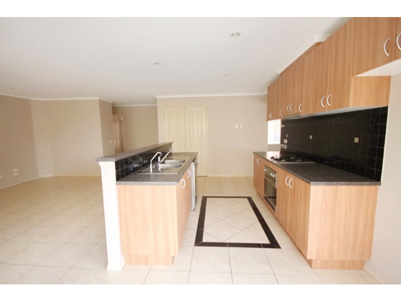 36 Willowgreen Way, Point Cook VIC 3030