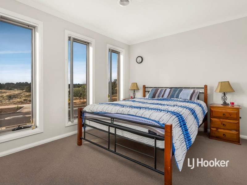 28 Gosse Crescent, Brookfield VIC 3338