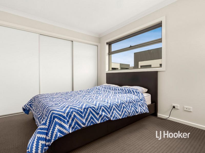 25 Swagman Walk, Wollert VIC 3750