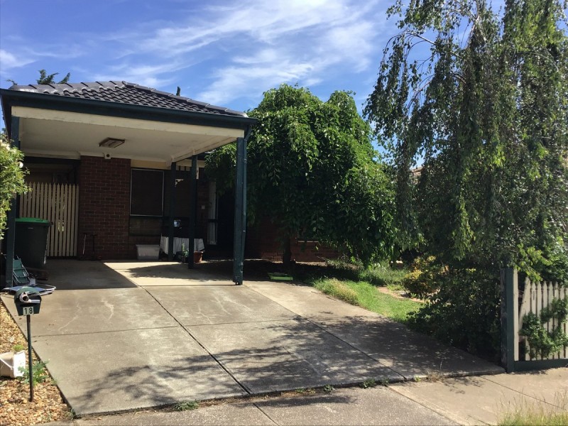 18 Tigris Close, Werribee VIC 3030