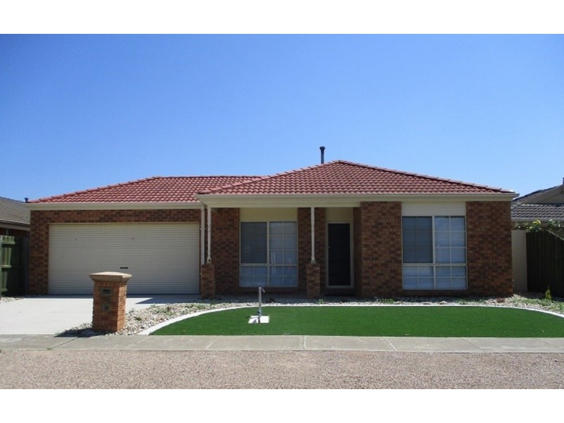 13 Sonnet Way, Truganina VIC 3029