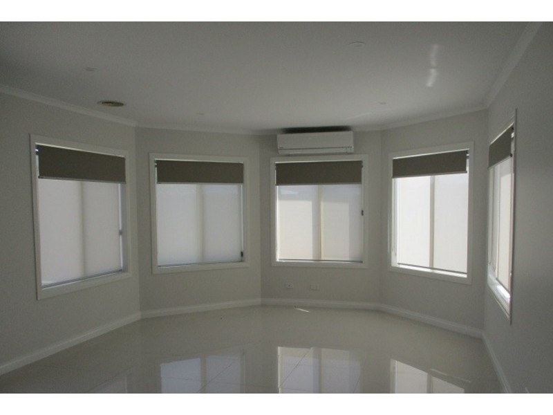 13 Sonnet Way, Truganina VIC 3029