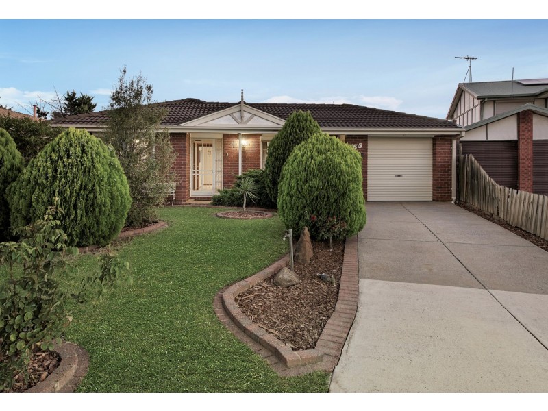 55 Whitsunday Drive, Hoppers Crossing VIC 3029