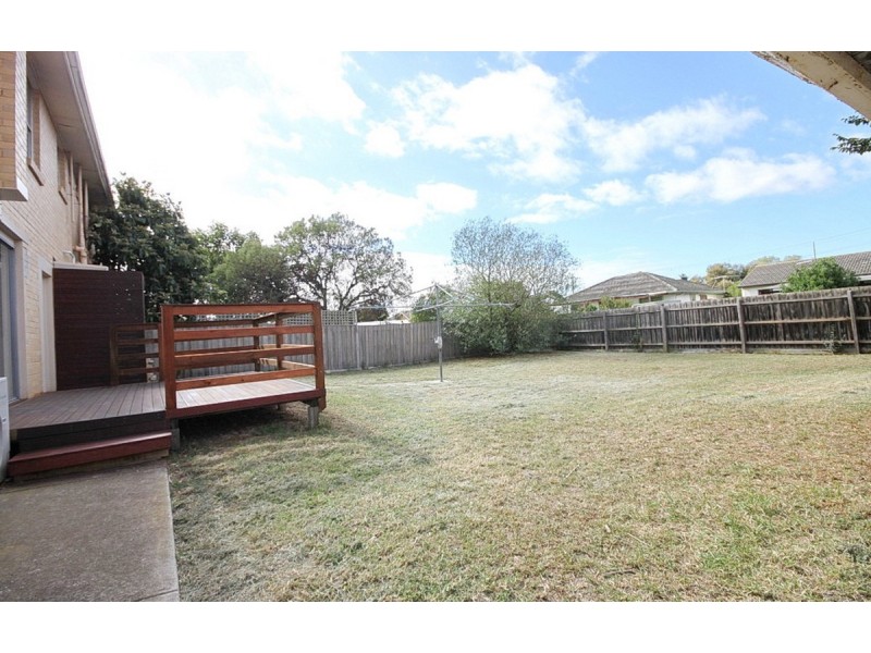 11 Golden Avenue, Werribee VIC 3030