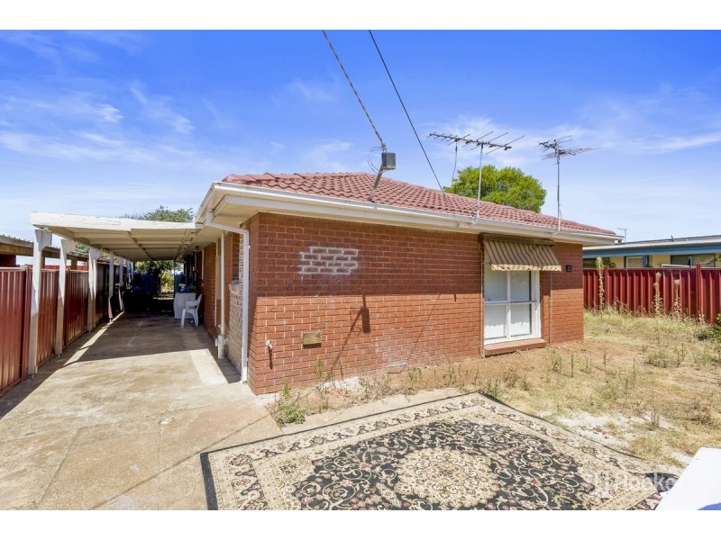 23 Stewart Crescent, Rockbank VIC 3335