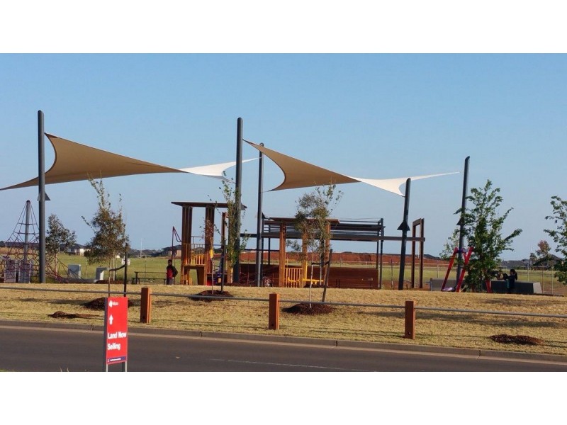 65 Vibrandia Way, Truganina VIC 3029