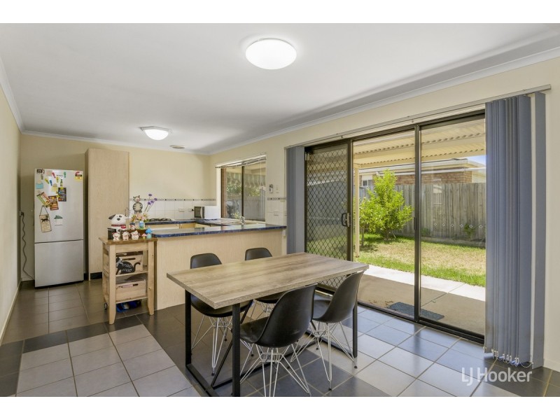 6 Bordeaux Drive, Hoppers Crossing VIC 3029
