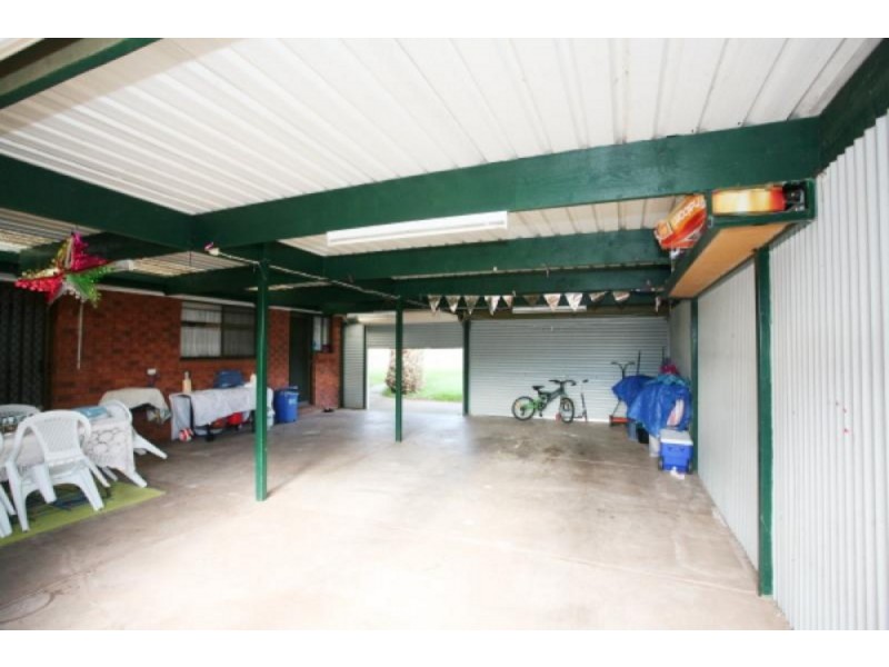 13 Cameron Drive, Hoppers Crossing VIC 3029