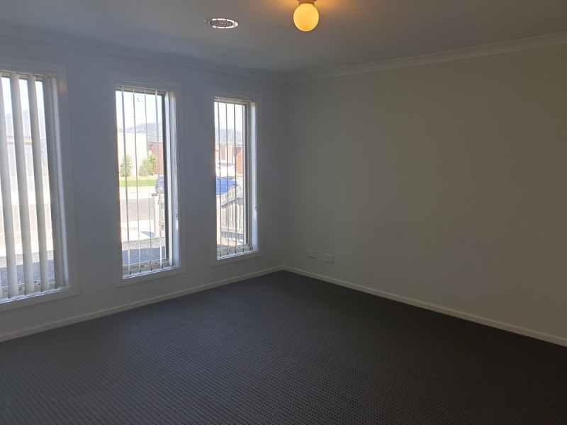 54 Emperor Parade, Tarneit VIC 3029