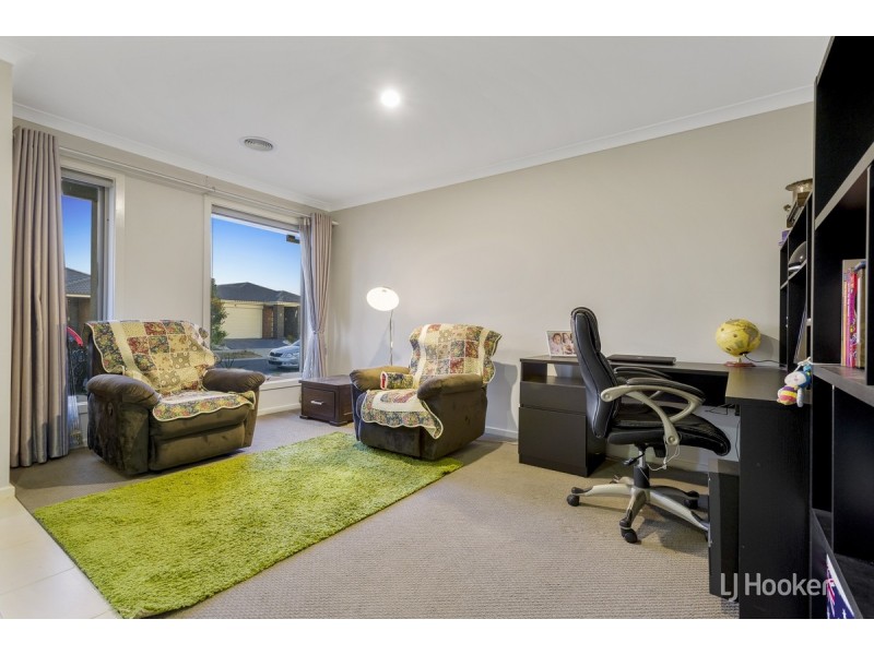 6 Yvonne Way, Tarneit VIC 3029