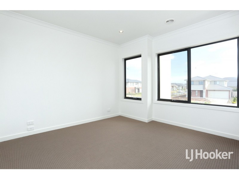 159 Tom Roberts Parade, Point Cook VIC 3030