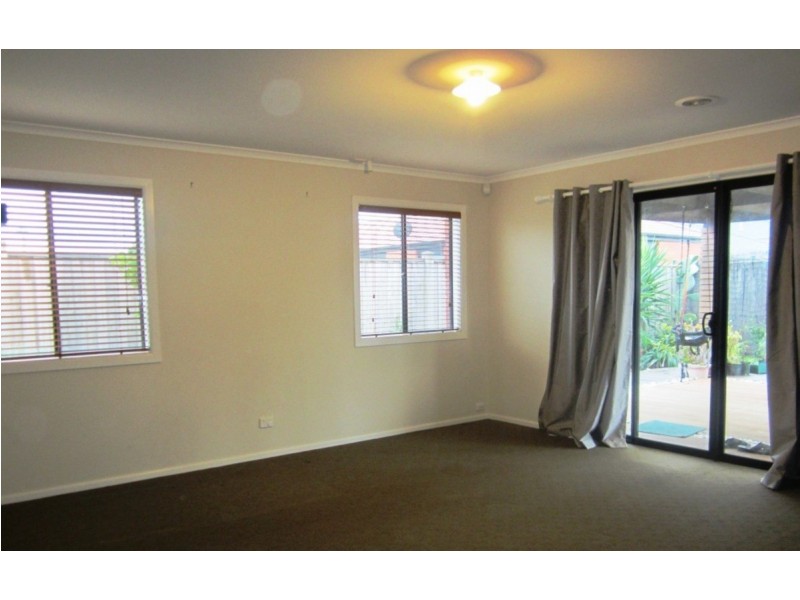 35 Emperor Parade, Tarneit VIC 3029