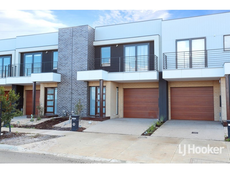 53 Airmaid Drive, Williams Landing VIC 3027