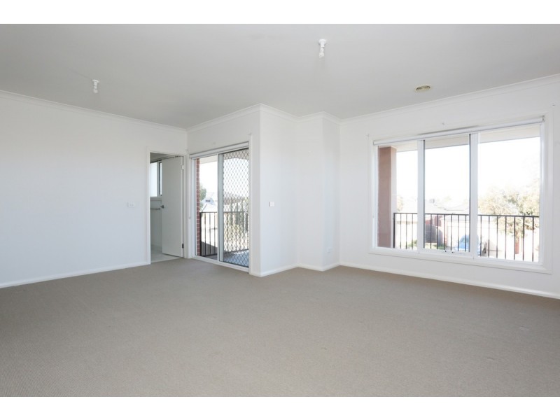 15 Tusmore Road, Point Cook VIC 3030