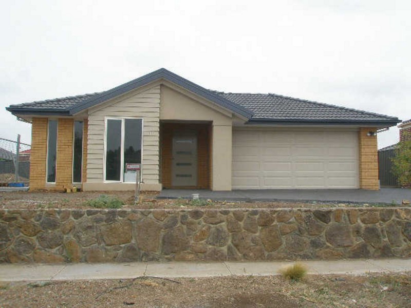 6 Murdeduke Crescent, Wyndham Vale VIC 3024