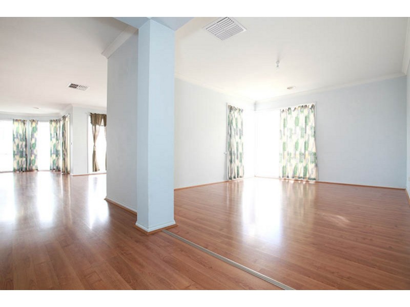 9 Wordsworth Place, Truganina VIC 3029