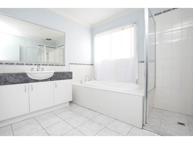 9 Wordsworth Place, Truganina VIC 3029