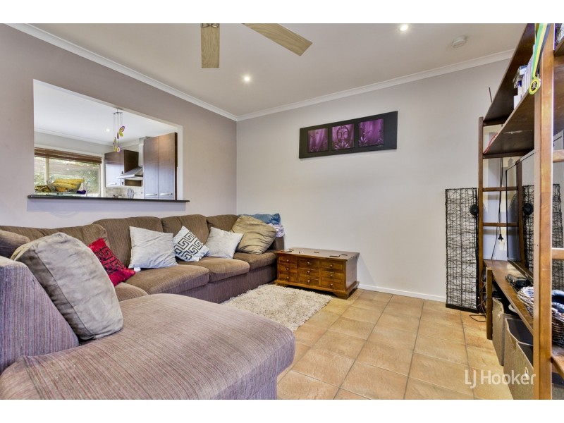 4 Bordeaux Drive, Hoppers Crossing VIC 3029