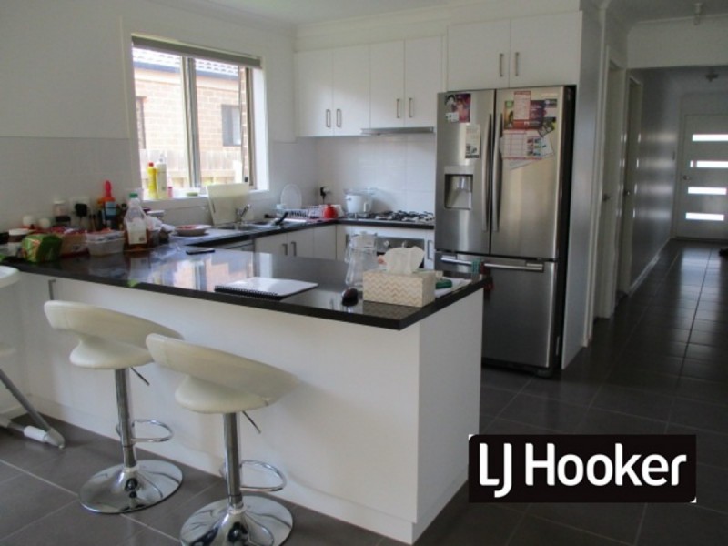 38 Chapman Drive, Wyndham Vale VIC 3024