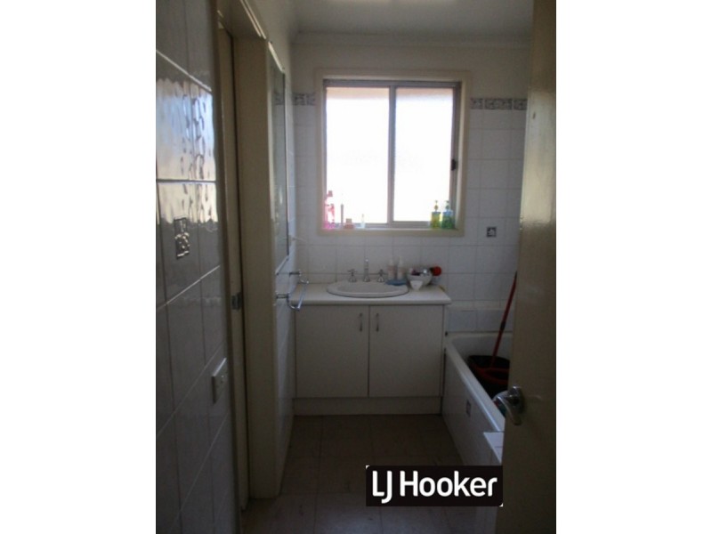 27 Parrakeet Road, Werribee VIC 3030