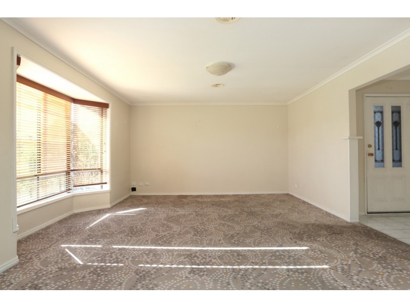31 Karinya Close, Werribee VIC 3030
