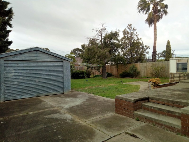 17 Powell Drive, Hoppers Crossing VIC 3029