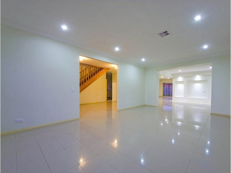 27 Bronzewing Street, Williams Landing VIC 3027