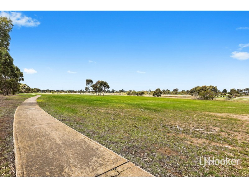 3 Rutman Close, Werribee VIC 3030