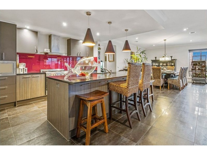 70 Rose Grange Boulevard, Tarneit VIC 3029