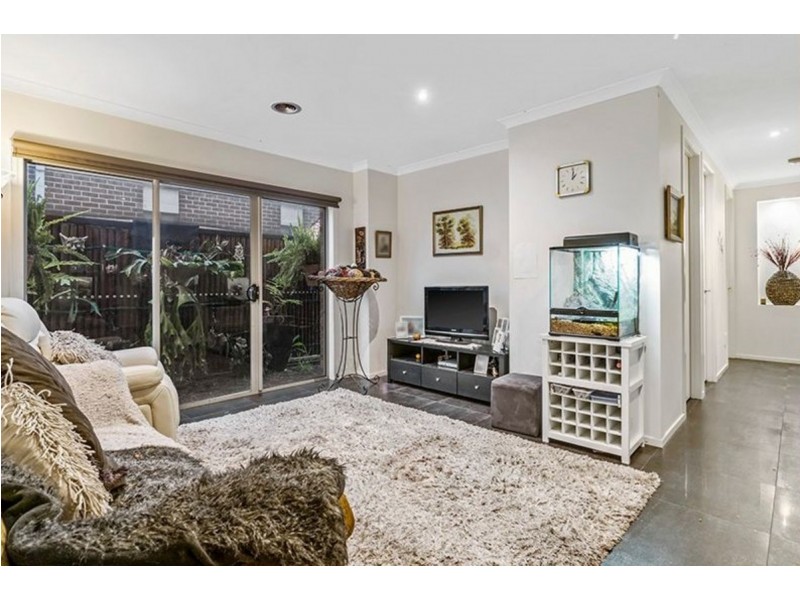 70 Rose Grange Boulevard, Tarneit VIC 3029