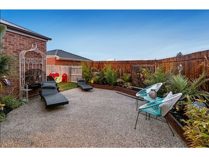 70 Rose Grange Boulevard, Tarneit VIC 3029