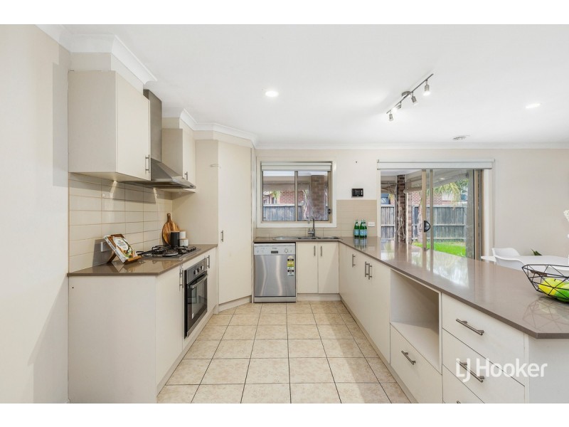 13 Tyler Crescent, Tarneit VIC 3029