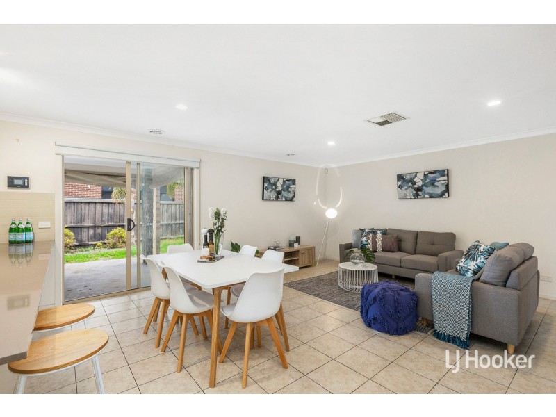13 Tyler Crescent, Tarneit VIC 3029