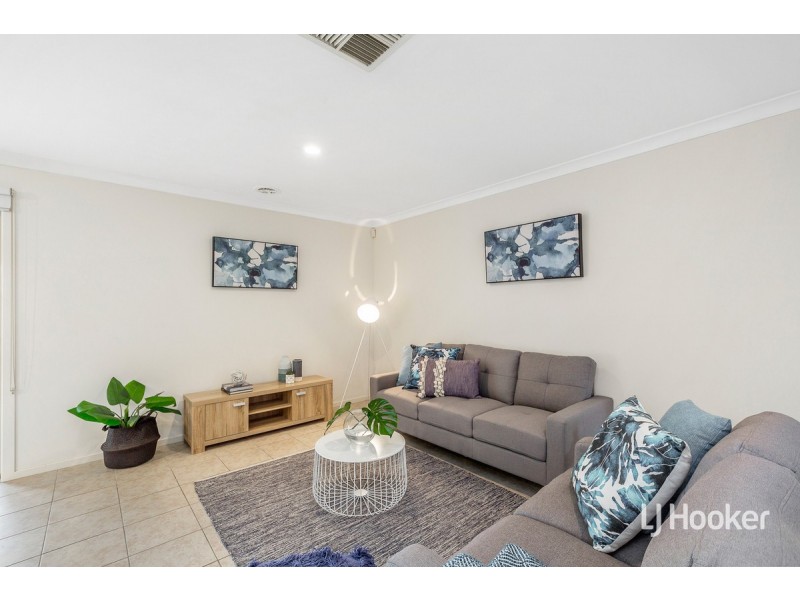 13 Tyler Crescent, Tarneit VIC 3029