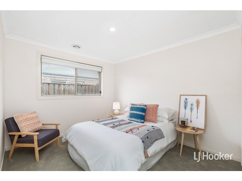 13 Tyler Crescent, Tarneit VIC 3029