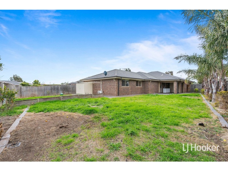 13 Tyler Crescent, Tarneit VIC 3029