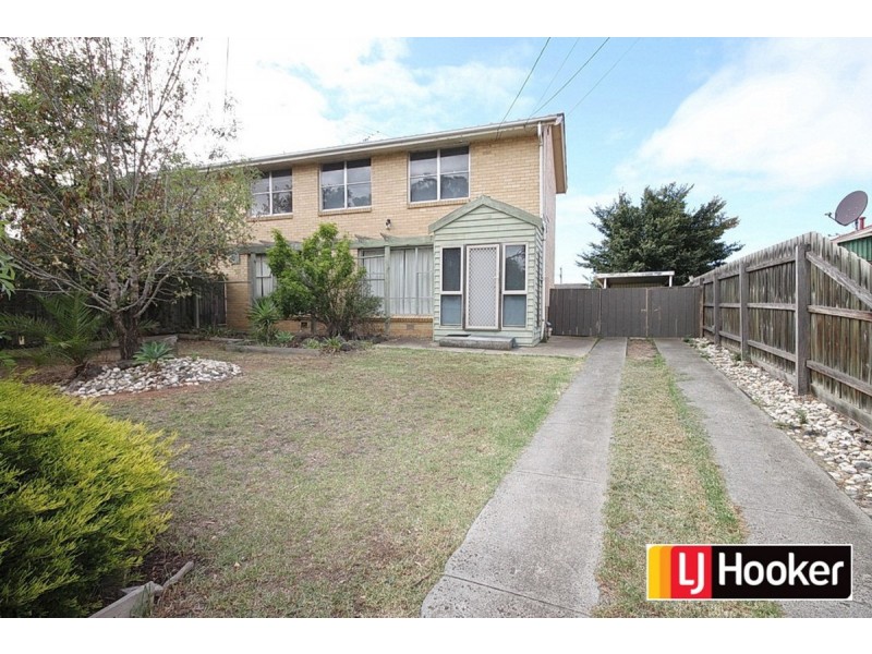 11 Golden Avenue, Werribee VIC 3030