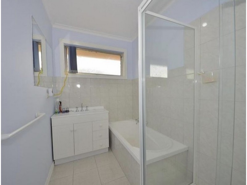 94 Heaths Road, Hoppers Crossing VIC 3029