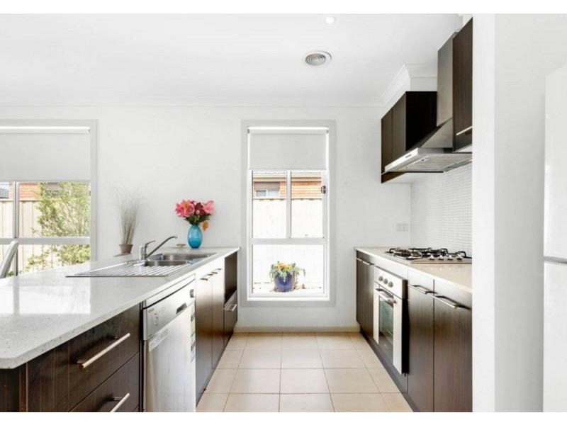 22 Gungurra Grove, Wyndham Vale VIC 3024