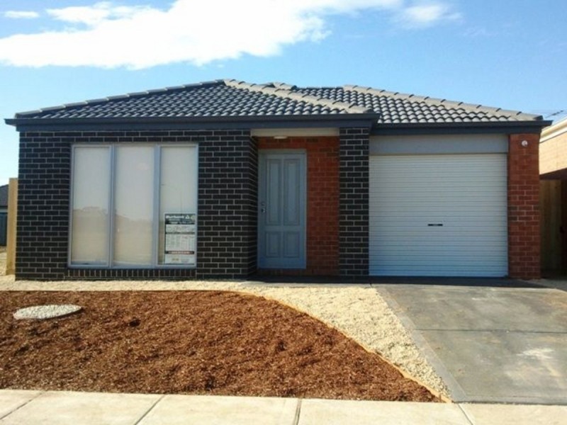 24 Surveyor Street, Wyndham Vale VIC 3024