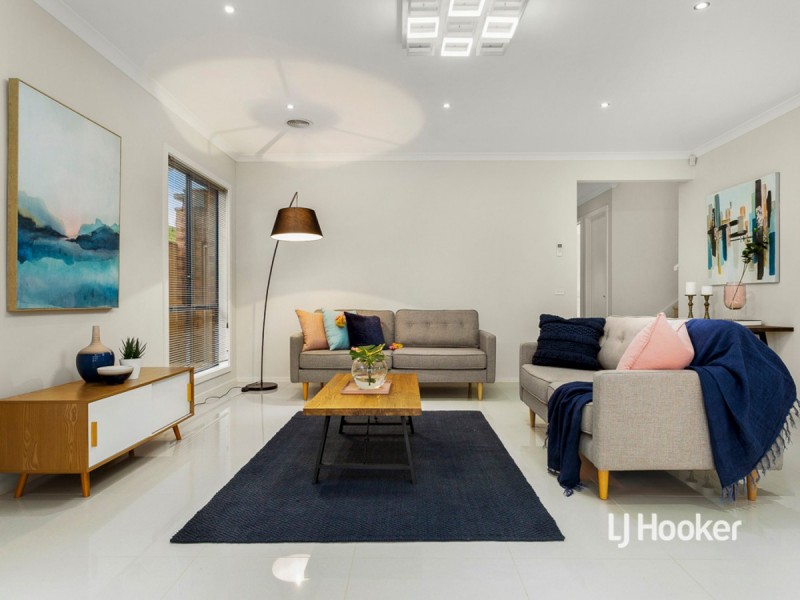 16 Quadrant Approach, Williams Landing VIC 3027