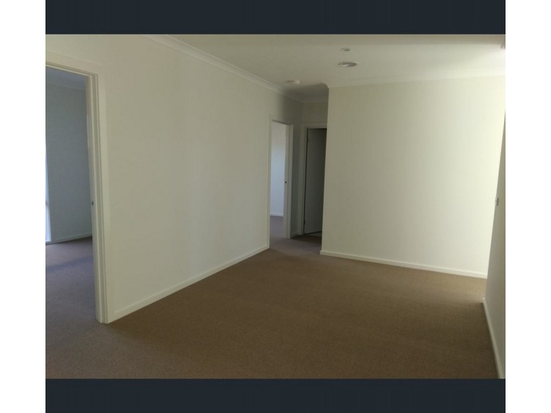 11 Joyous Street, Wyndham Vale VIC 3024