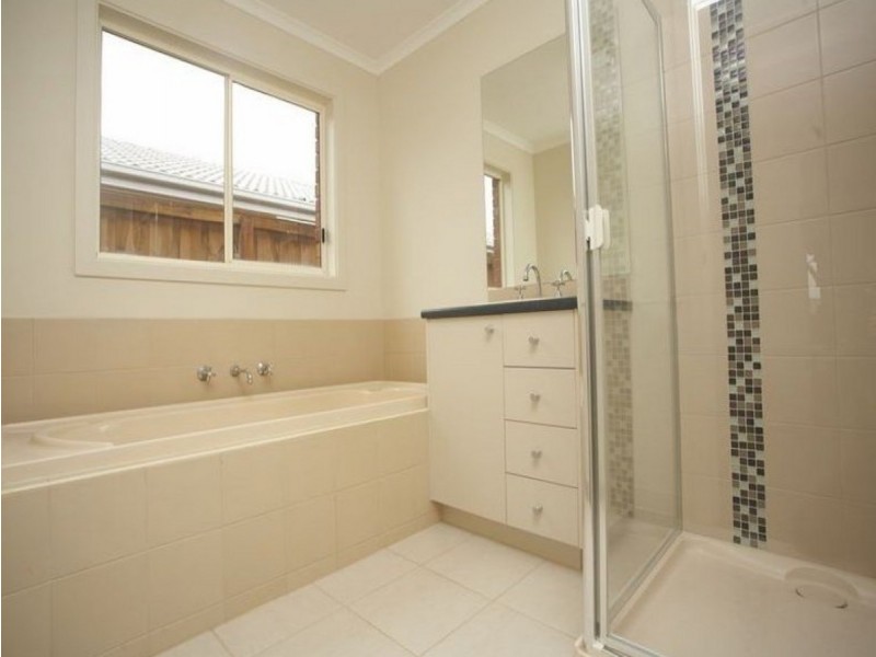 13 Storkbill Road, Wyndham Vale VIC 3024